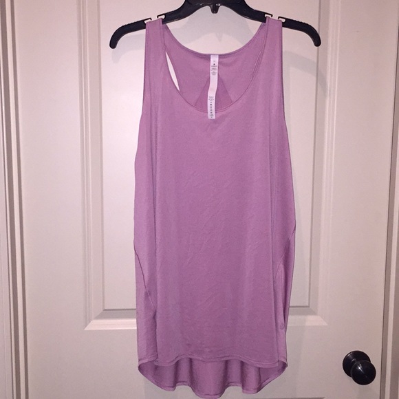 lululemon athletica Tops - Like New - Lululemon Pleated Essential Tank